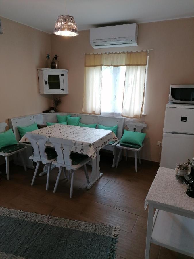 Menta Apartman Mezőkövesd Dış mekan fotoğraf
